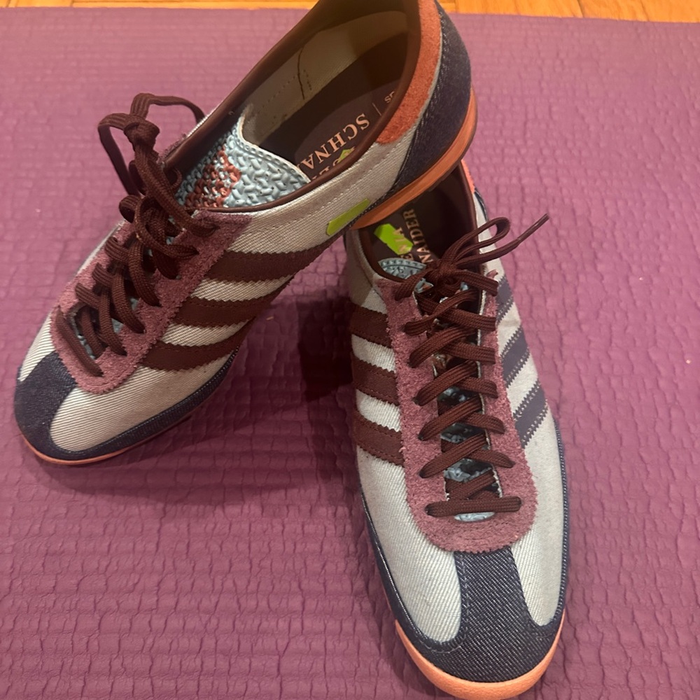 Adidas Blue and Burgundy and Women's Sneakers (Rare)